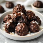Keto Chocolate Clusters