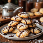 7-Minute Sweet & Crispy Low Carb Magic Cookies