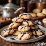 7 Minute Sweet Crispy Low Carb Magic Cookies