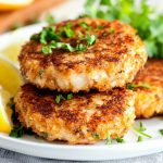 The Best Keto Crab Cakes under 1 net carb